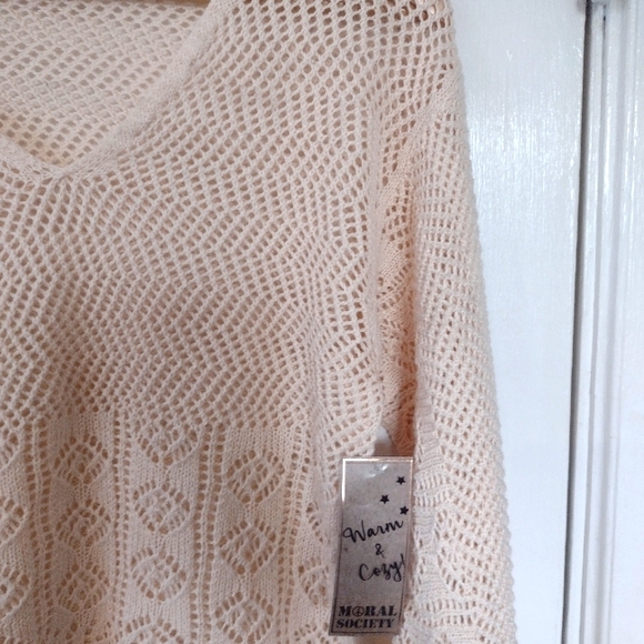 NWT Moral Society Knit Lightweight Sweater - Picture 9 of 9